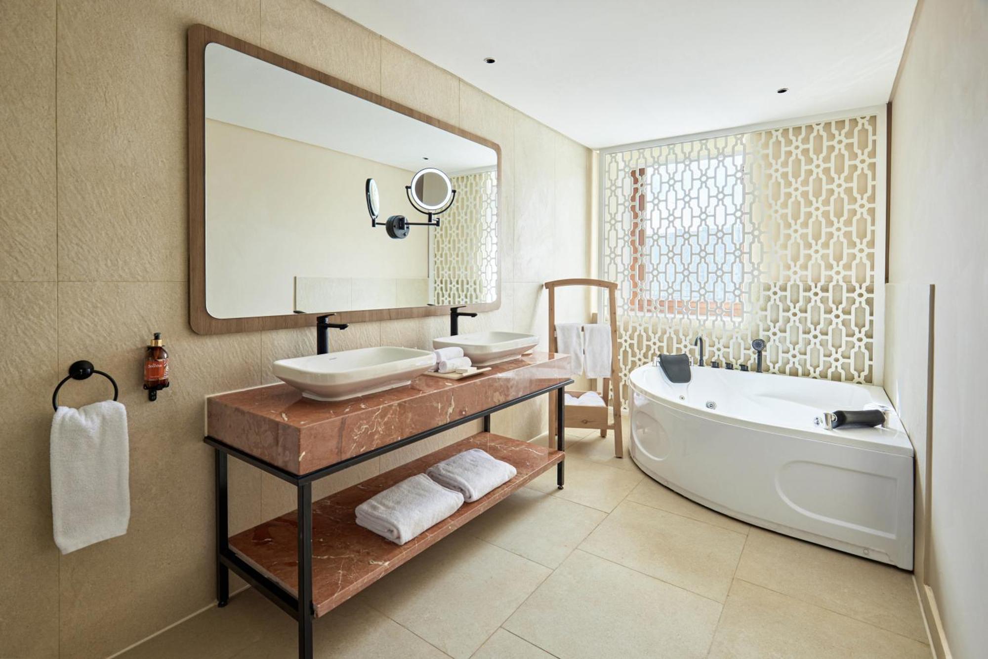 Hyatt Centric Cairo West Hotel Abu Rawwash ภายนอก รูปภาพ